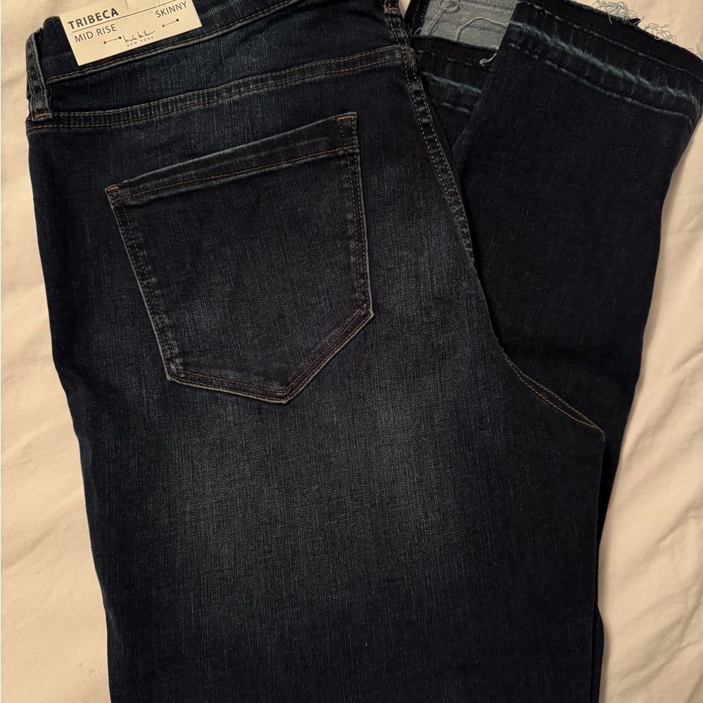 NWT Women’s Nicole Miller Dark Blue Skinny Jeans